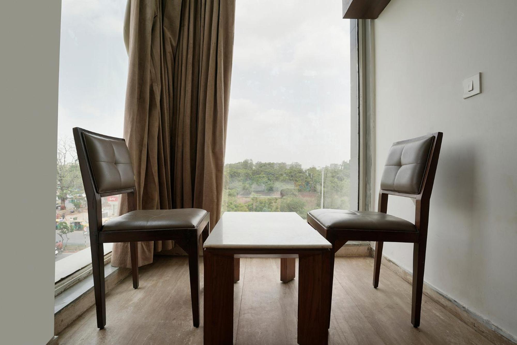 Fabhotel Kyra - Near Airport Road Ahmedabad Exterior photo