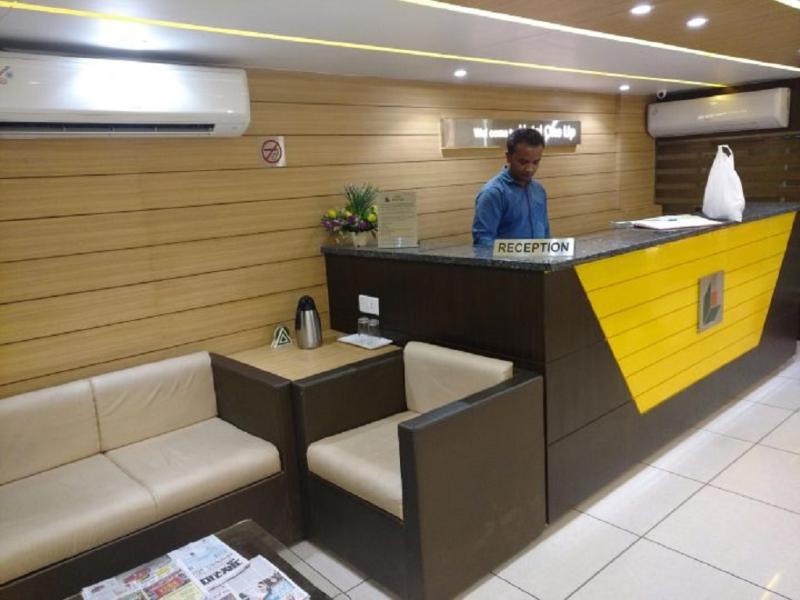 Fabhotel Kyra - Near Airport Road Ahmedabad Exterior photo
