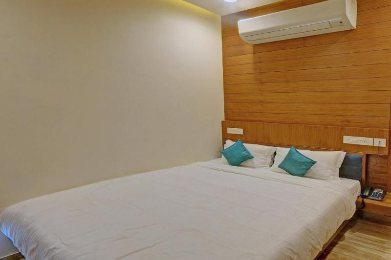 Fabhotel Kyra - Near Airport Road Ahmedabad Exterior photo